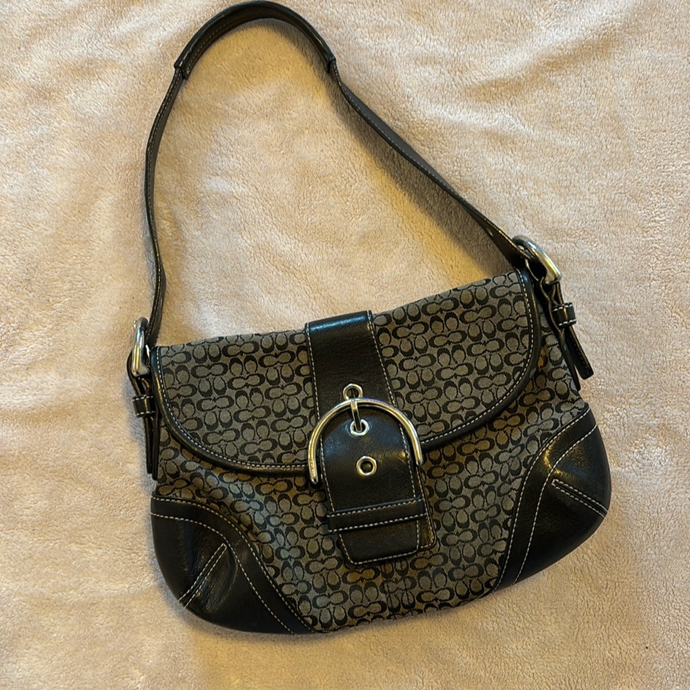 Early 2000’s Coach SoHo Shoulder Bag